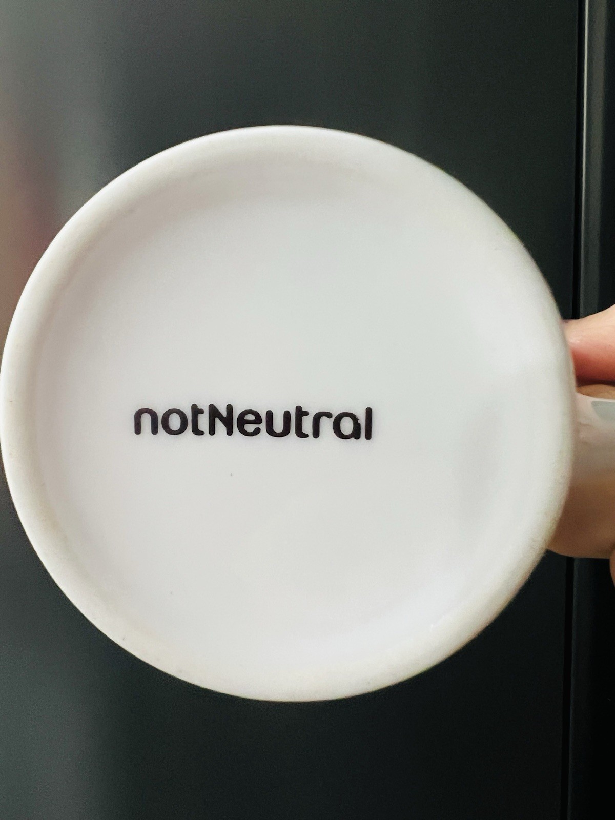 Brand New Set 2 Modern notNeutral Lino 10oz White Porcelain Tea Coffee Cups Mugs