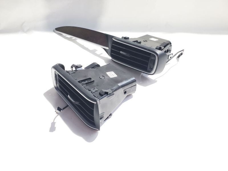 2017 Maserati Levante OEM Pair Dash AC Vents With Woodgrain Trim