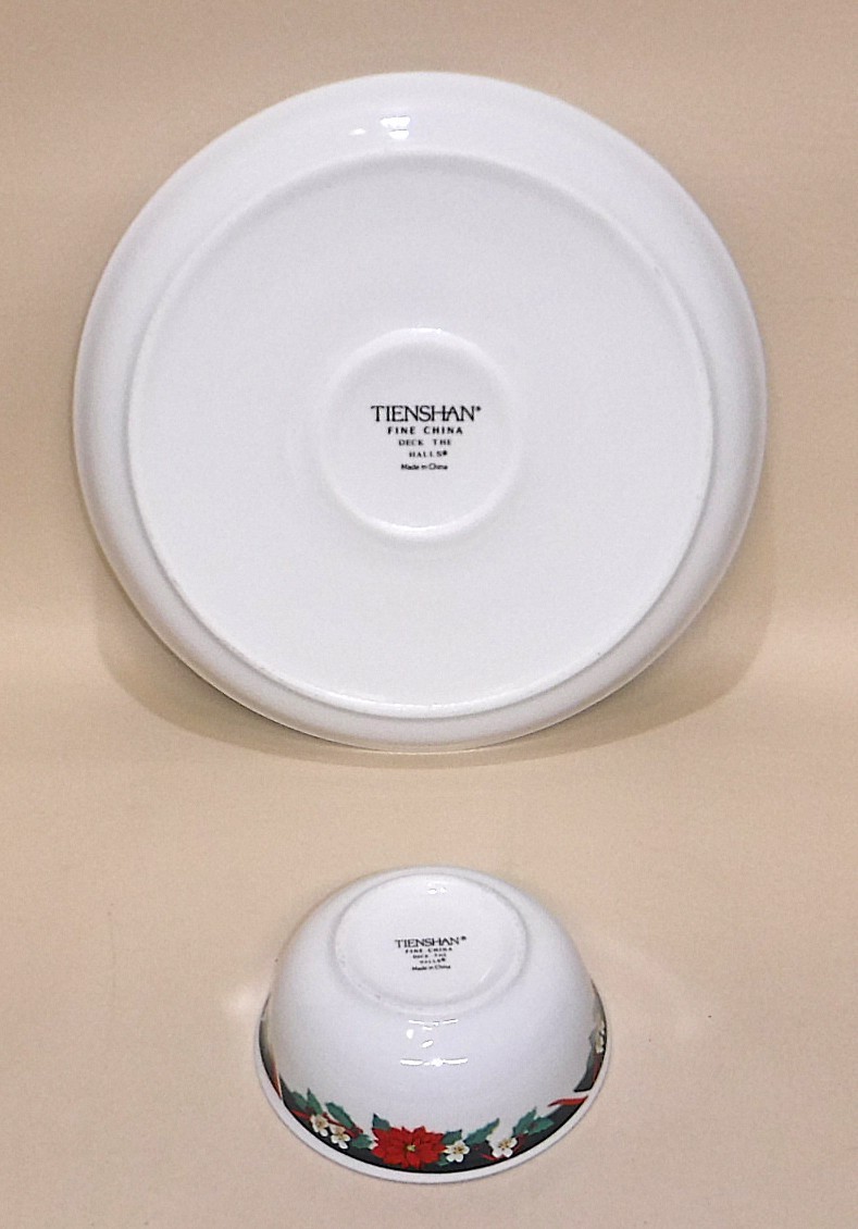 Tienshan Deck the Halls Chip & Dip Set