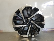 23 MITSUBISHI OUTLANDER SE S-AWC 20X8 WHEEL 5 TRIPLE SPOKES BLACK/ MACHINED