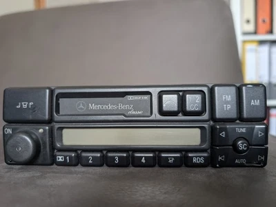Mercedes Radio Becker Classic BE1150 mit Code passend für z.B. w201 oder w124 - Bild 1 von 4