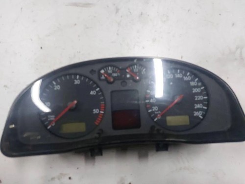 VW PASSAT B5 3B3 Kombiinstrument 6033EC0336 1.90 Diesel 2000 34034422