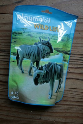 playmobil wildebeest