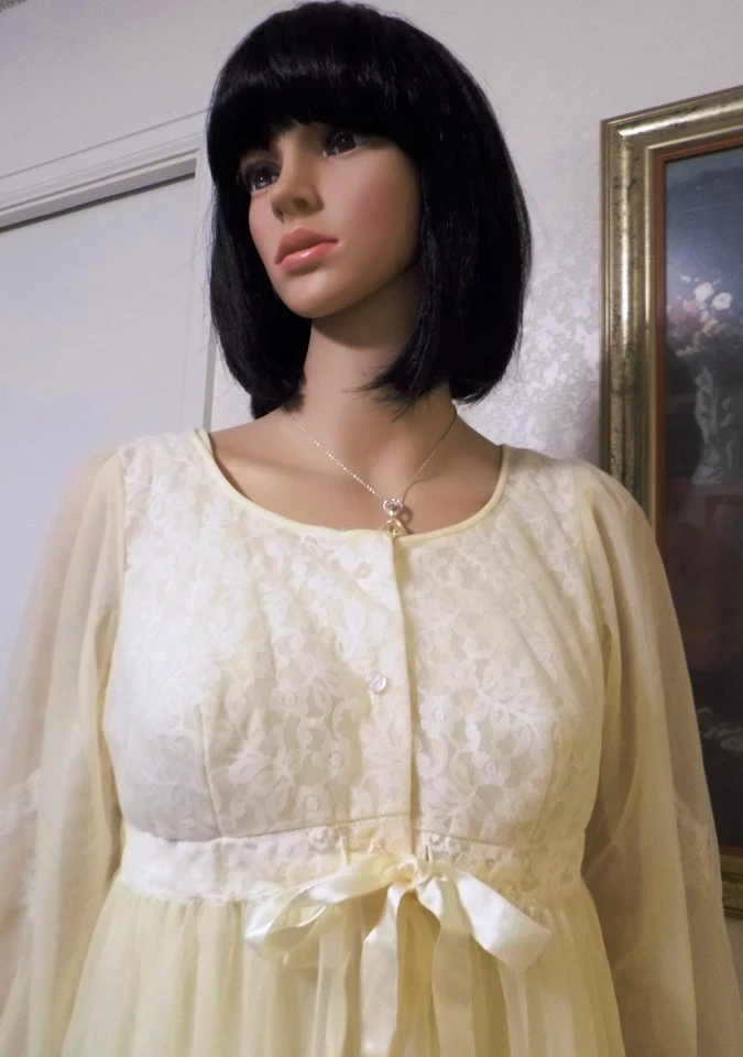 MISS ELAINE VTG Antron Nylon Chiffon LEMON YELLOW & LACE Peignoir Set S small - Image 4 of 4