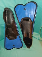 cressi swim rondine light swim fins size 7-8 Made In Italy