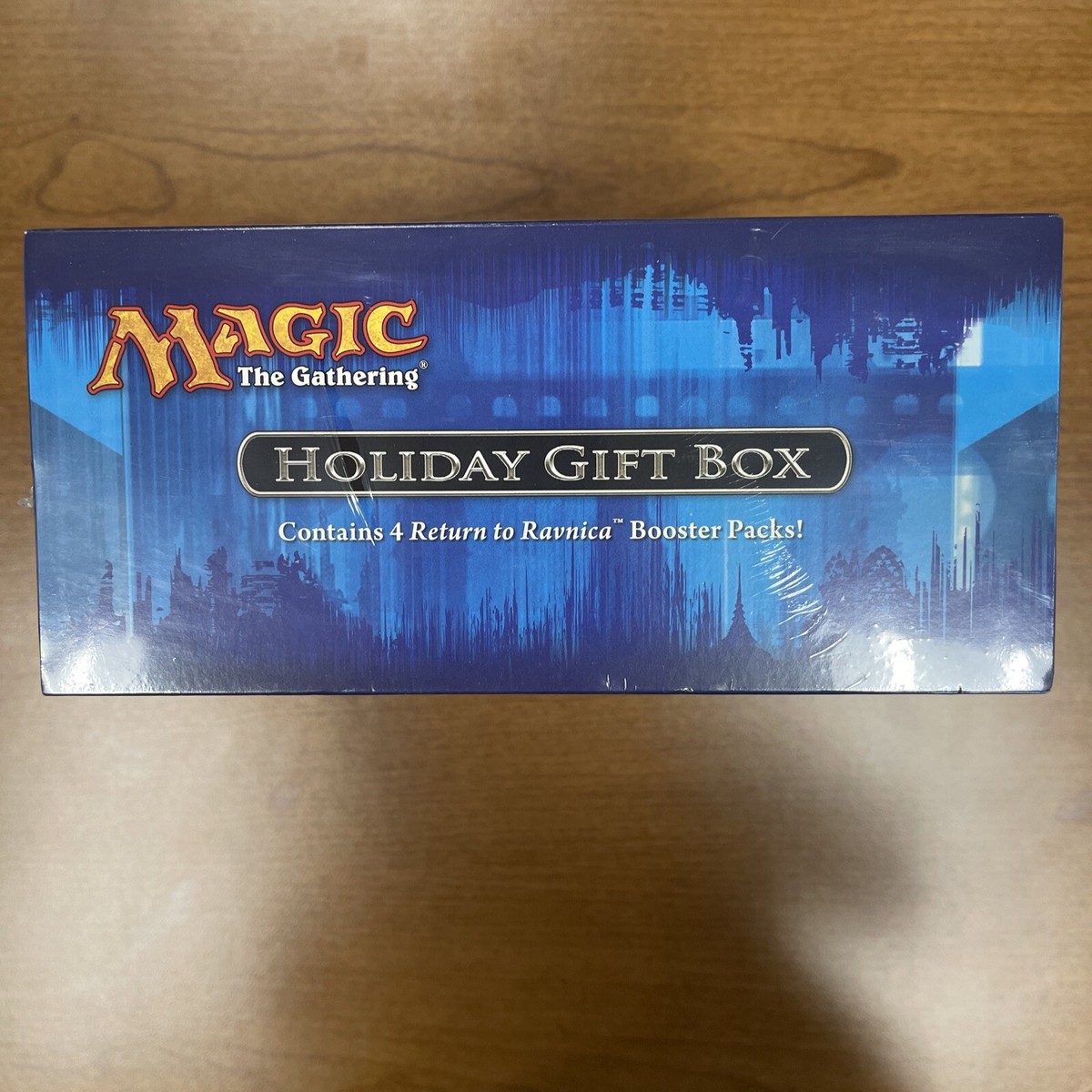 Magic The Gathering MTG Return to Ravnica Holiday Gift Box Magic The Gathering MTG Return to Ravnica Holiday Gift Box