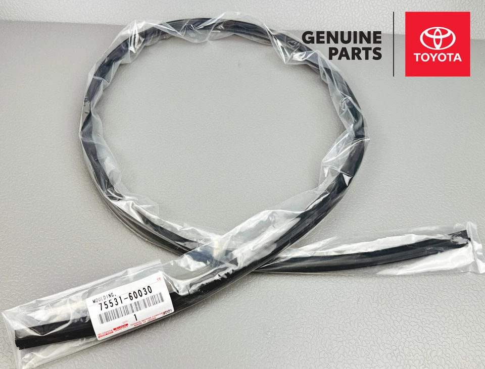 Moldura de parabrisas superior exterior OEM LEXUS LX470 Toyota Land Cruiser 75531-60030 Foto 2 de 3