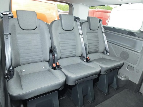 2022 "72" Ford Tourneo Custom 320 TDCi 130PS 'Titanium' 9 Seat Luxury Minibus - Picture 21 of 24