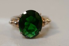 Vintage Sterling Silver Deep Green Faceted Stone Ring - Size 7.75