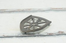 Antique/Vintage Sad Iron Trivet Rustic Primitive Footed Cast Iron Ironing Trivet