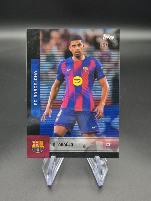 Topps FC Barcelona Team Set 2025-26 - Ronald Araujo - Parallel /150