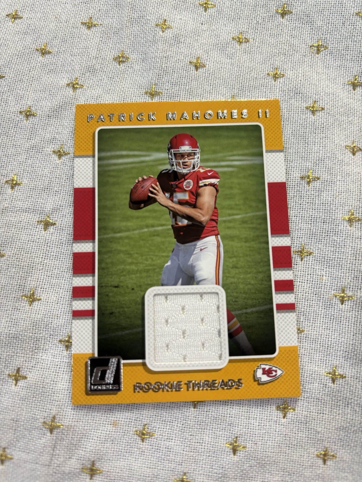 2017 Panini Donruss - Rookie Threads Patrick Mahomes II #7 Green (MEM, RC)