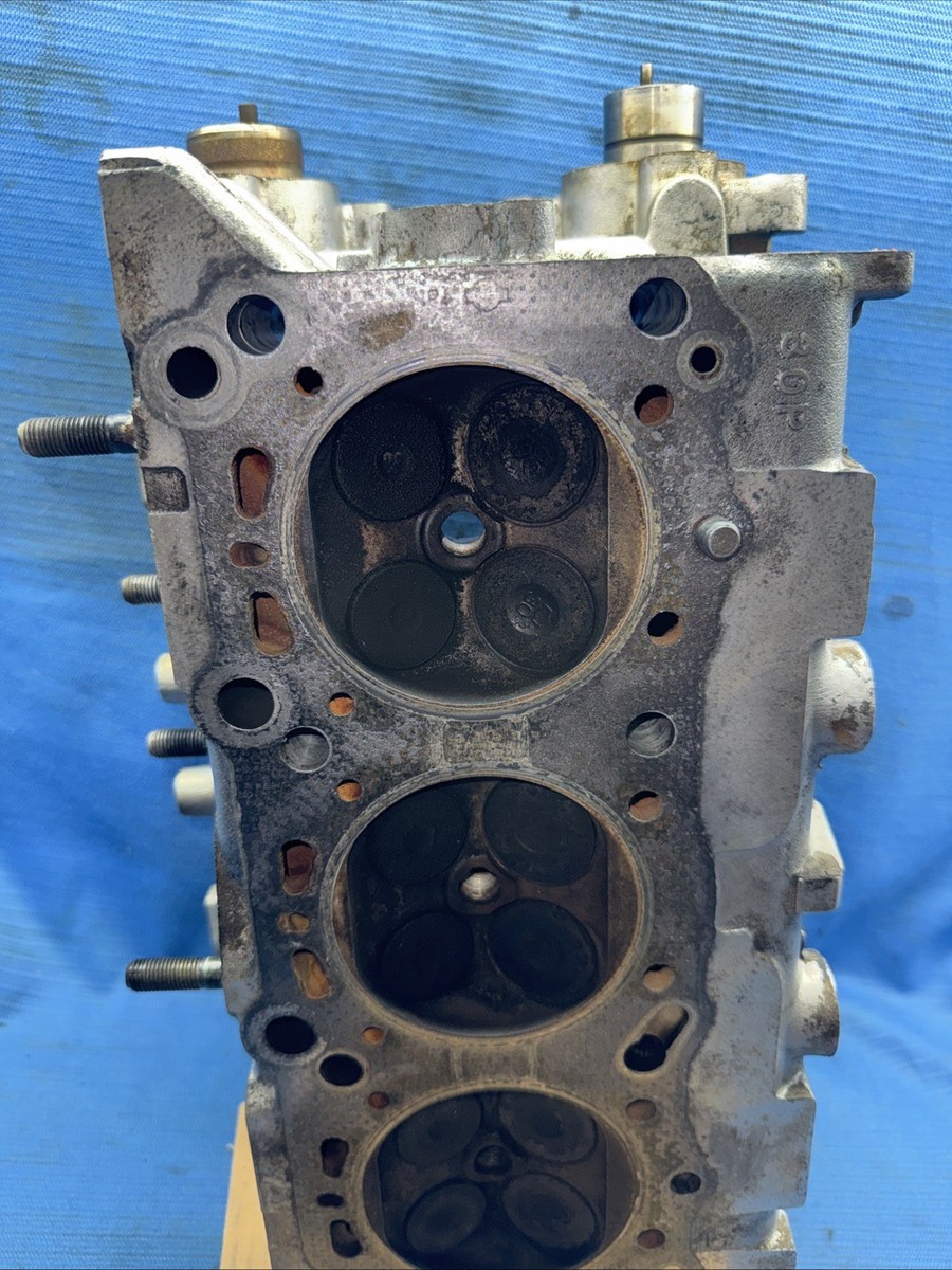 90-93 Nissan 300zx VG30DE Right Cylinder Head RH 30P OEM Z32 VG30