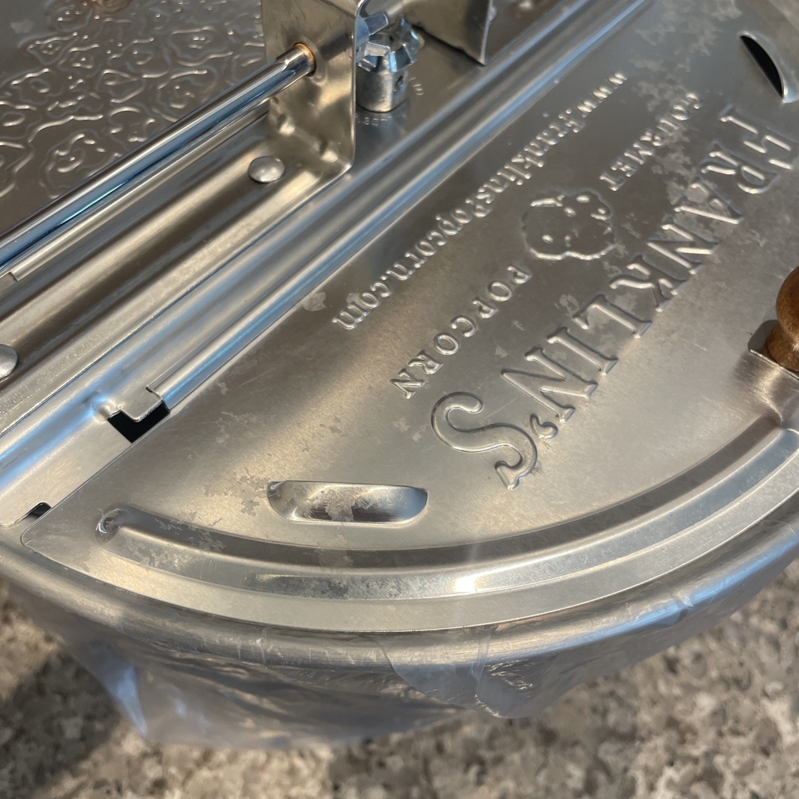 Franklin’s Gourmet Black Whirley Pop Popcorn Popper All Metal Gears 6 Quart New!