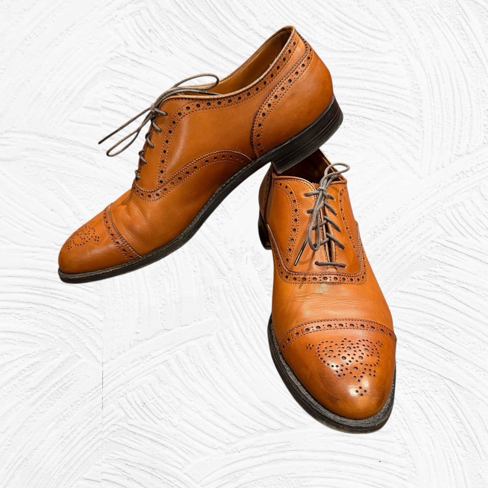 Alden 911 Burnished Tan Calfskin Medallion Tip Bal