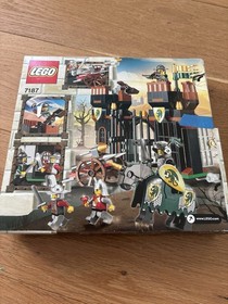 LEGO 7187 Castle: Escape from the Dragon's Prison Complete Set USED