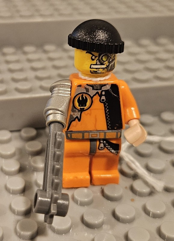 Lego MINIFIGURE- Agents Agent Saw First  Agt005. Lot237