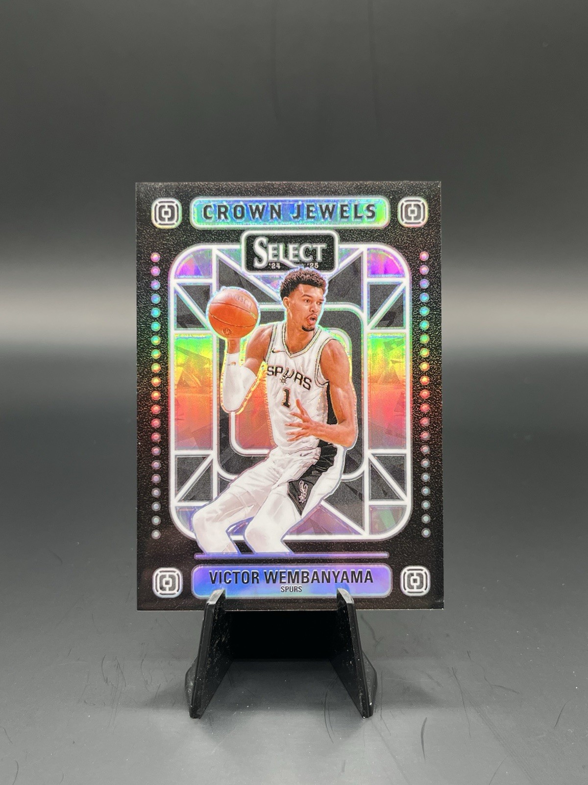 2024-25 Panini Select Victor Wembanyama Crown Jewels