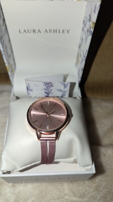 Laura Ashley Uhr Split Mesh Strap Sunray Dial Sealed Box Rose Gold Pink Farbe