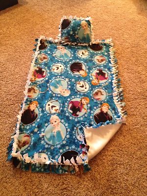 Hand-Tied Fleece Blanket/Throw/Pillow Disney Frozen Elsa Anna Nap Set