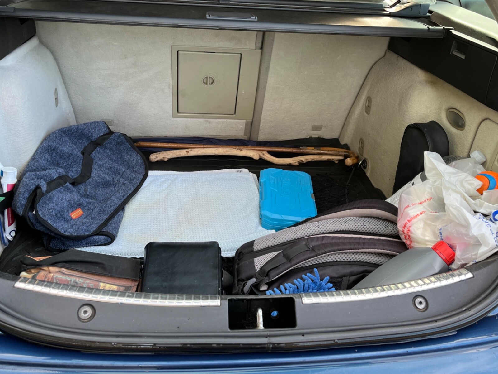 For repair or spares. Beautiful car but with oil leak. | eBay