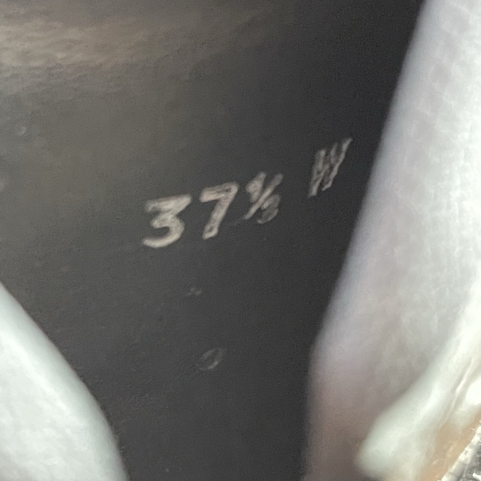 Picture 9 of 10