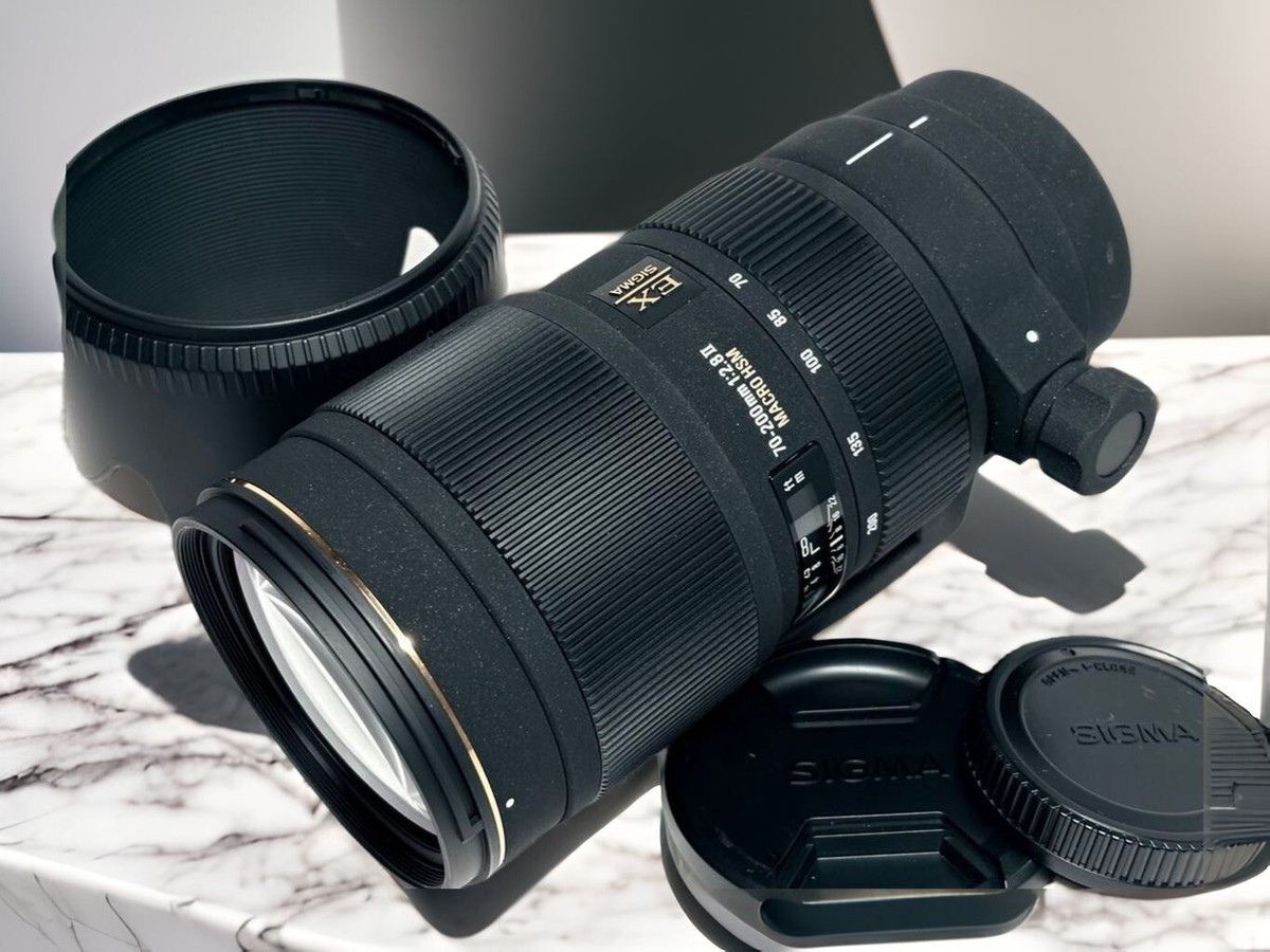 本日値下げSIGMA 70-200mm F2.8 II MACRO HSM Amazon.com : Sigma 70-200mm f/2.8 EX DG HSM II Macro Zoom Lens for