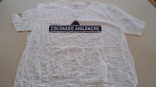 NHL Colorado Avalanche Hockey Short Sleeve Ladies Tee Size XL Wrinkle  Material