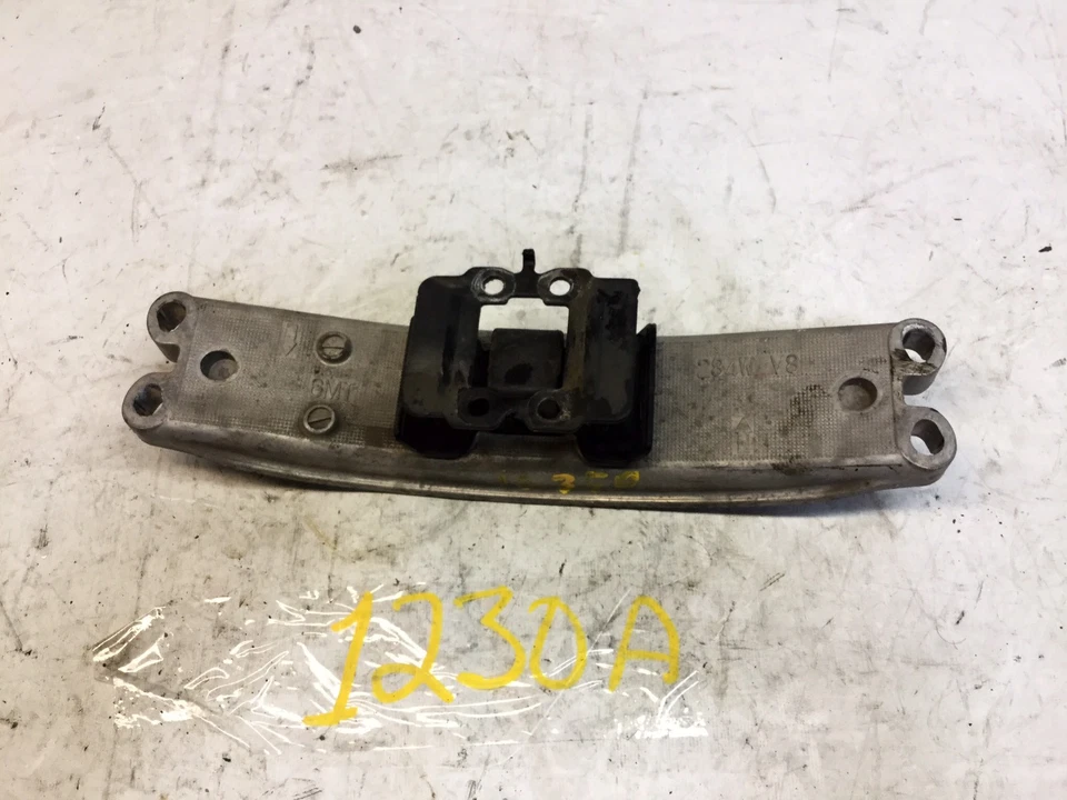 06-10 LEXUS IS350 TRACCIÓN TRASERA 3,5 L SOPORTE DE MONTAJE DE TRANSMISIÓN OEM Y 1230A Foto 2 de 4