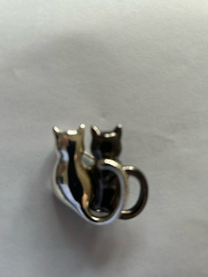 Silver And Black Cuddling Cats Brooch