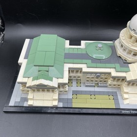 LEGO Architecture United States Capitol Building (Set 21030) incomplete See Pics