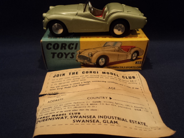 Corgi 1960's Rare Triumph TR3 Sports Car No 305 MINT Ex Shop Stock Corgi 1960's Rare Triumph TR3 Sports Car No 305 MINT Ex Shop Stock