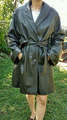 GENUINE LEATHER COAT  ROUNDED COLLAR KNEE LENGTH BROWN  LEATHER  SIZE M