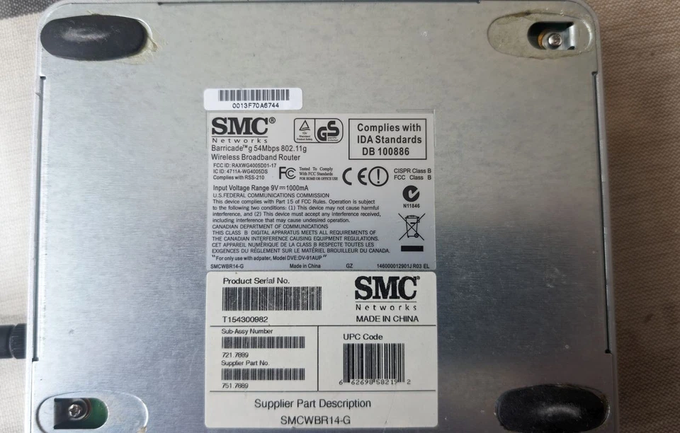 SMC SMCWBR14-G Wireless Cable/DSL Broadband Router - Image 3 of 3