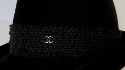 NEW 17B CHANEL BLACK FELT NAVY TWEEF FEDORA CC LOGO HAT CAP S | eBay