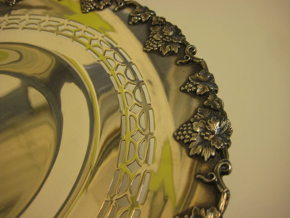 Plato para servir uvas en el borde vintage EPNS #1702 plateado, 10 1/2" de diámetro Foto 3 de 4