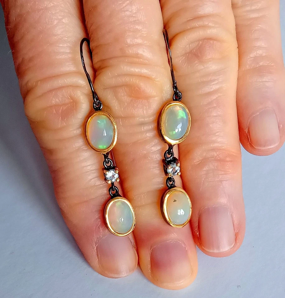 ORECCHINI IN ARGENTO STERLING 925 CON OPALI DI WELO E TOPAZI NATURALI - Immagine 3 di 4