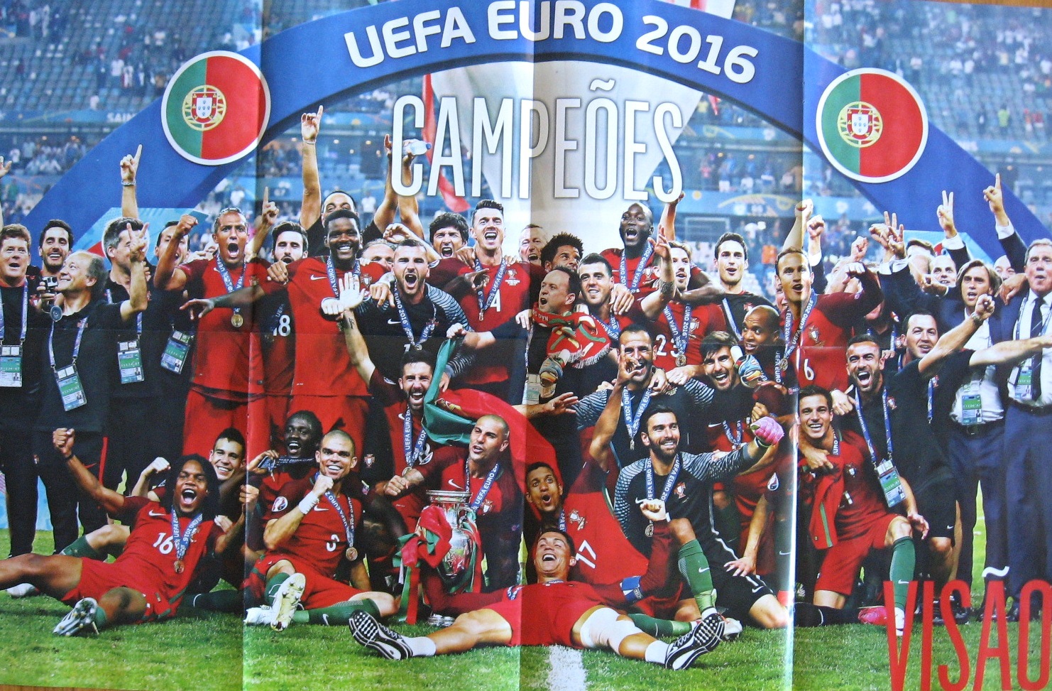 Portugal Champion UEFA Euro Cup 2016 Collector's Edition Visao Magazine  Ronaldo