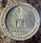 Las Vegas Hilton Spacequest Casino One Dollar Gaming Token — photo 1