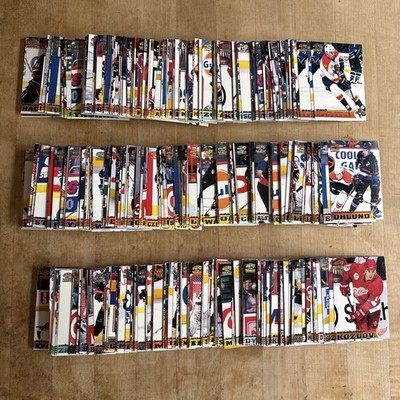 Lot Of (541) 1998-99 Pacific Paramount Hockey Cards - Rookie & Vet, Set Builder