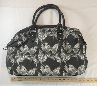 INTO THE SHADOWS WEEKENDER BAG  WIDOW
