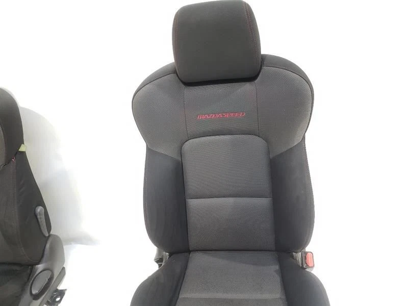 Juego de asientos delanteros OEM 2007 2008 2009 Mazda Speed 3 Foto 2 de 4