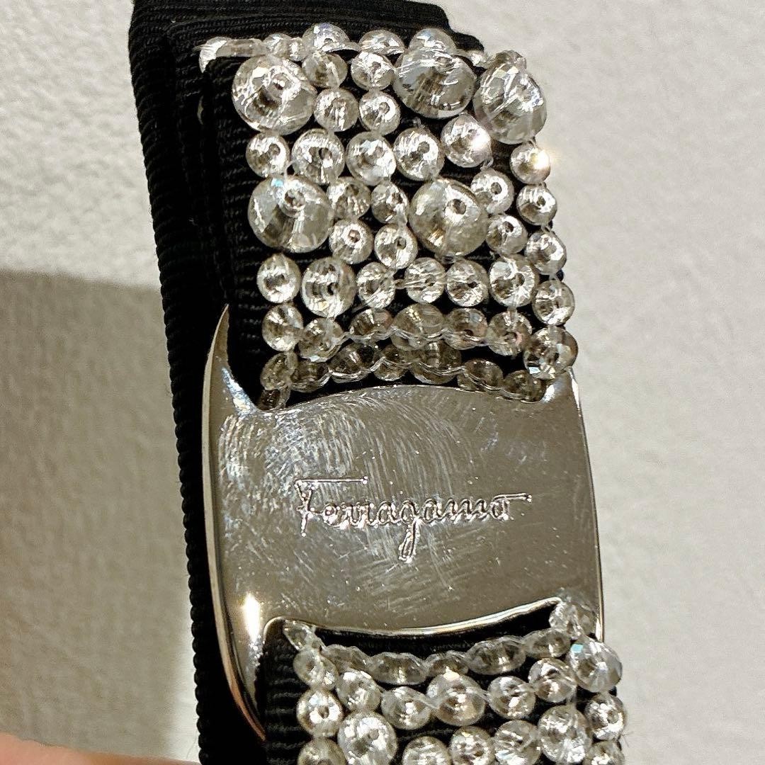 Salvatore Ferragamo Vara Bow Barrette Hair Clip Black  display picture 1
