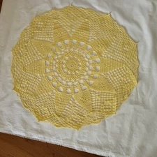 CROCHET DOILY 18 INCH DIAMETER HANDMADE PALE YELLOW COLOR STAR DESIGN MADE BY ME