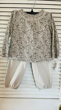 ☘☘ Conjunto túnica y pantalón Edgehill colección clásica niña gris y floral 24M $48 ☘☘�