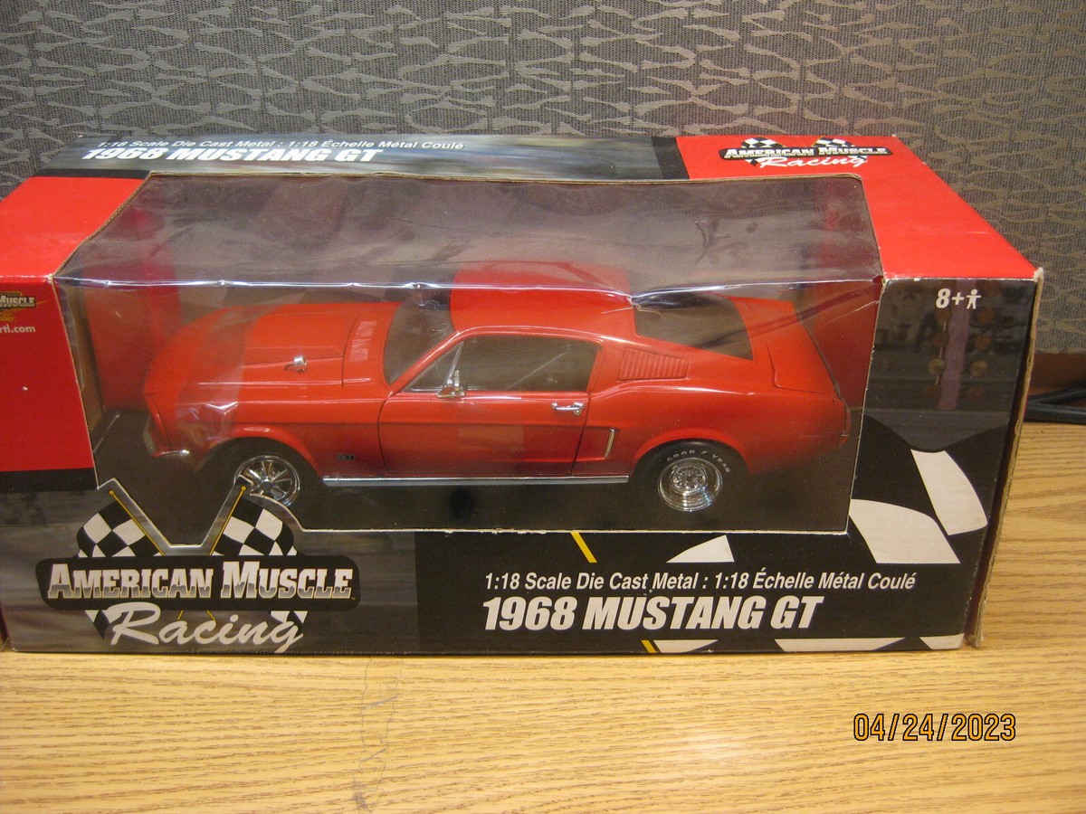 No166 ミニカー1/18 1968 FORD MUSTANG GT Amazon.com: 1968 Ford Mustang GT Cobra Jet Fastback 1/18