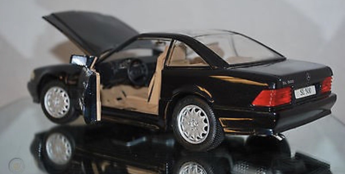 Revell レベル メルセデスベンツ 500SL R129 1/18 レア Revell 1/18 - Mercedes 500 Sl R129 Dark blue Hard Top Glazed | eBay