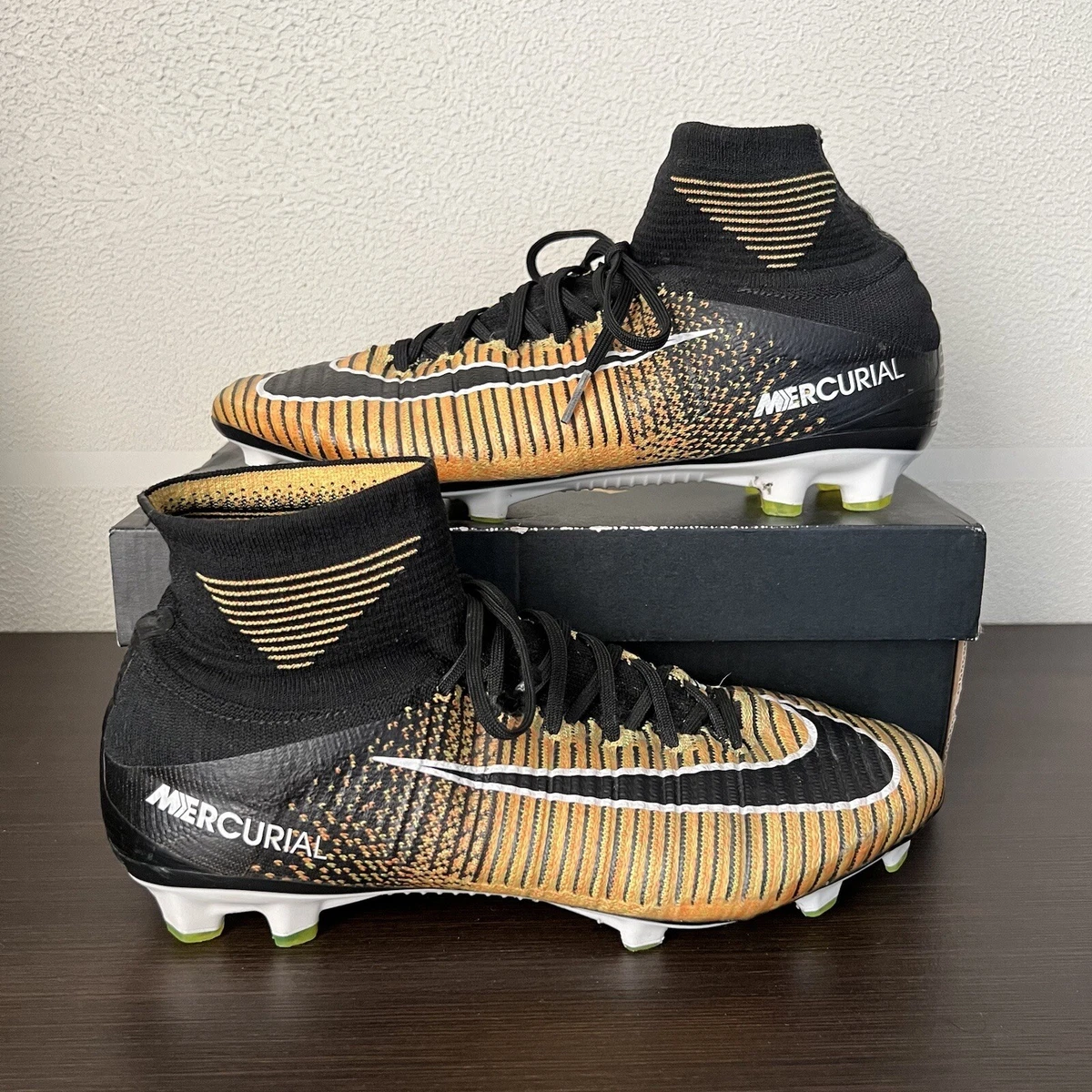 Flyknit mercurial clearance superfly
