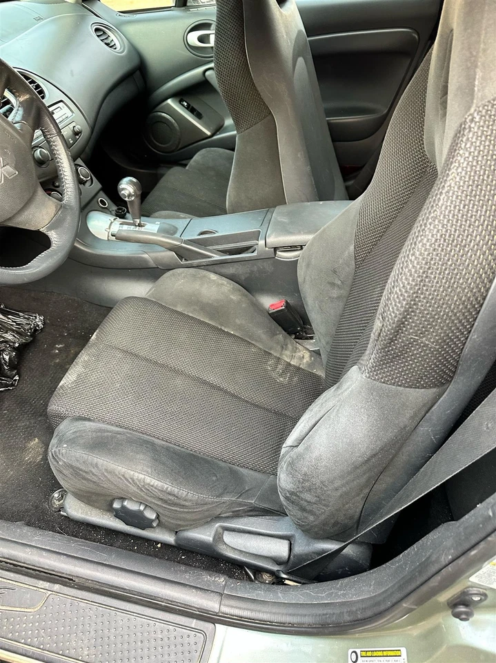 Parasol derecho usado se adapta a: Mitsubishi Eclipse 2008 cupé grado derecho A Foto 2 de 4