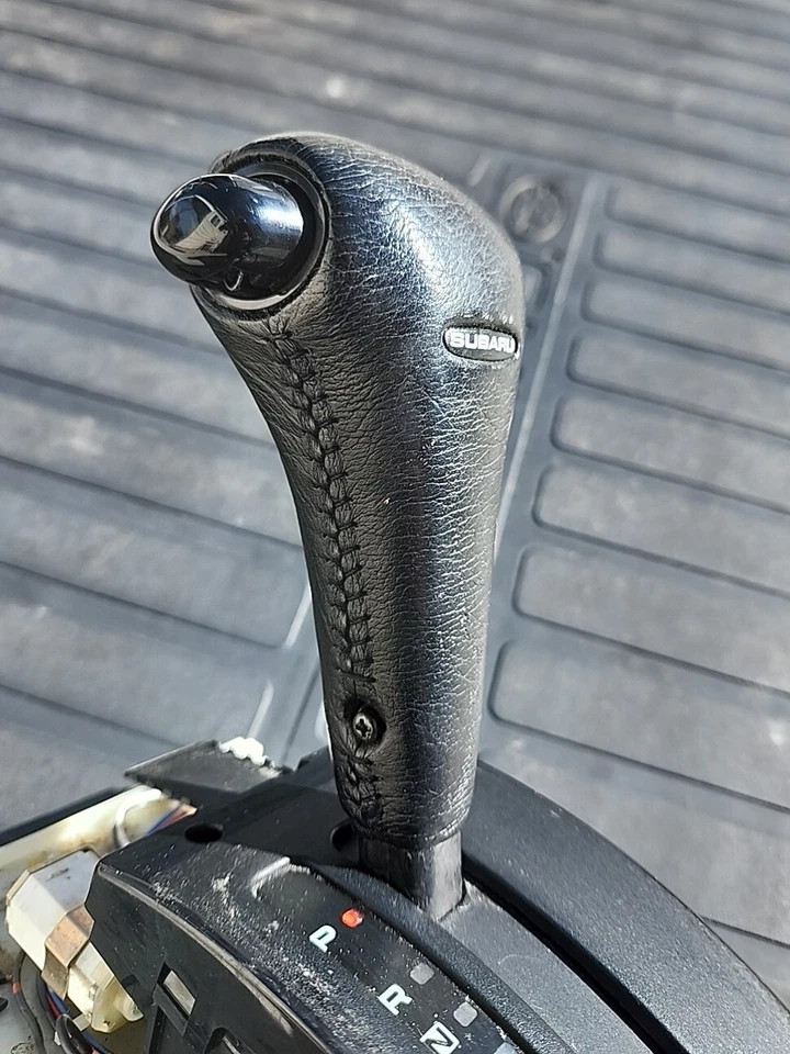 Selector automático de palanca de cambios Subaru Forester 1998-2002 Impreza 1999-2001 OEM Foto 3 de 4